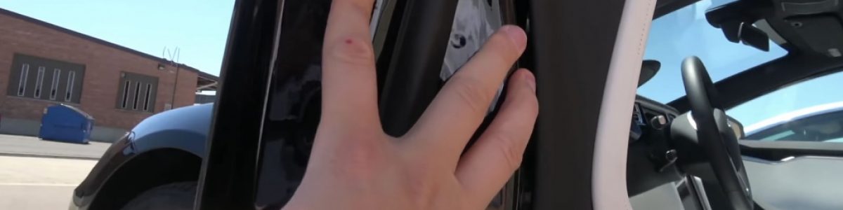 Dentro de um Tesla Model S P100D à prova de bala