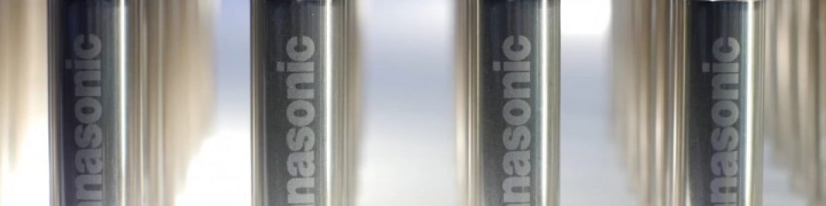Toyota e Panasonic assinam acordo para produção de baterias para carros elétricos