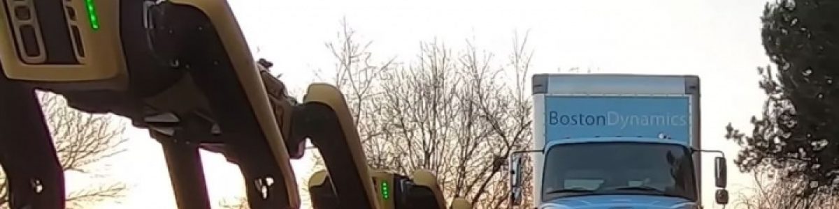 Vídeo mostra robôs SpotMini da Boston Dynamics a puxar um camião