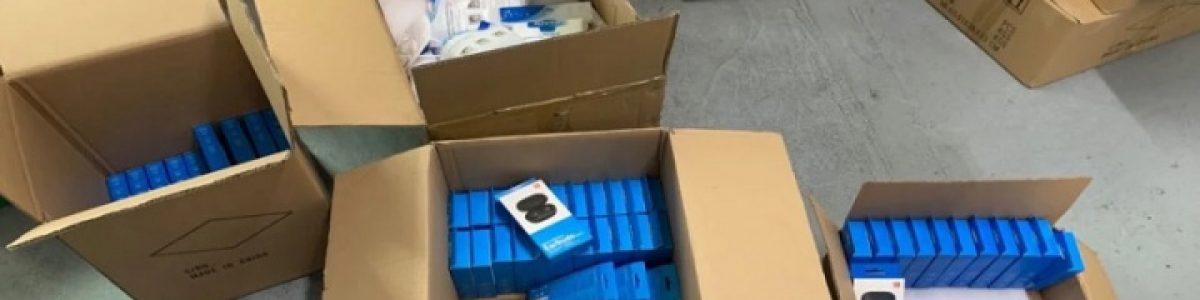 Xiaomi descobre e fecha fábrica de auriculares Mi Bluetooth falsos