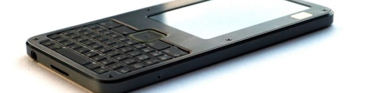 Precursor: o smartphone que o utilizador pode personalizar livremente