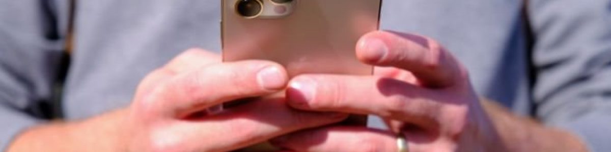 Apple: Controlo parental previne crianças de pesquisarem assuntos Asiáticos
