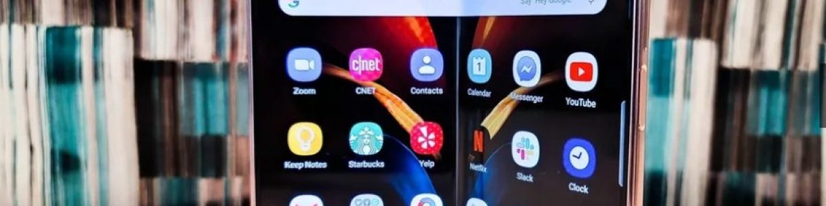 Apple pode revelar em 2023 o seu primeiro iPhone dobrável