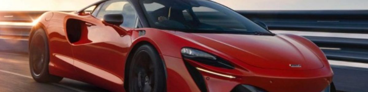McLaren Artura: Ex-chefe de design da McLaren impressionado, mas com reservas