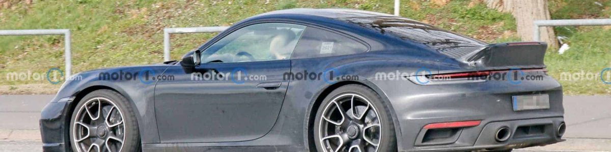 Fotos apontam para novo Porsche 911 em breve
