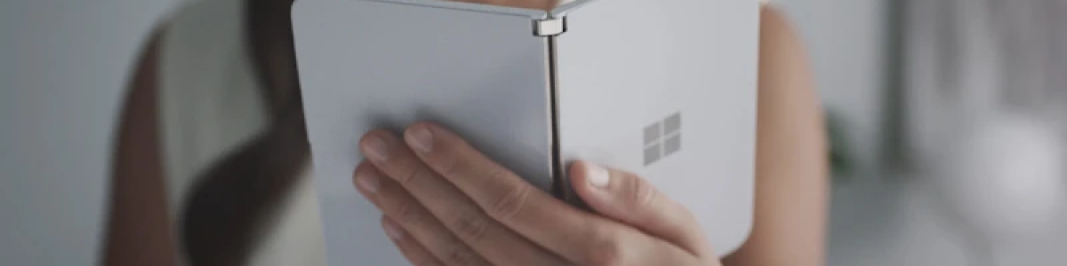 Microsoft pode melhorar mecanismo dobrável do Surface Duo 2
