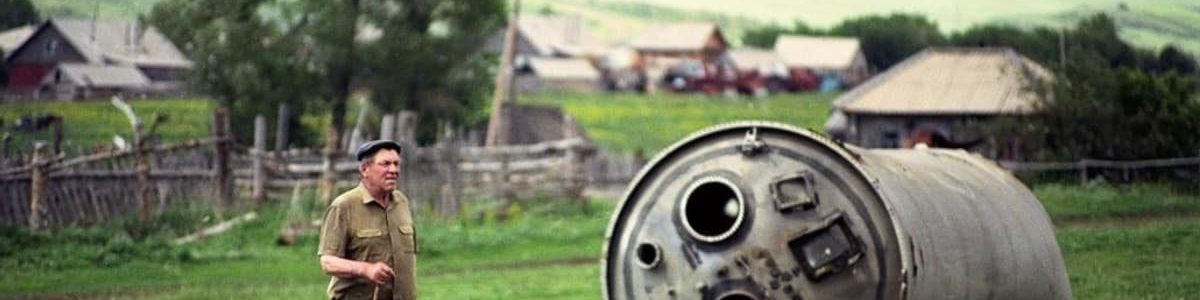 O que deve fazer se cair no seu quintal um pedaço de um satélite ou lixo espacial?