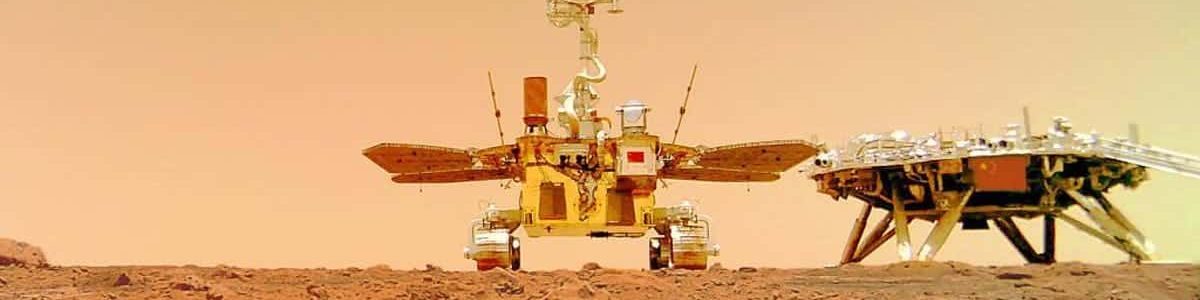 Rover chinês tira selfie e outras fotos a cores em Marte