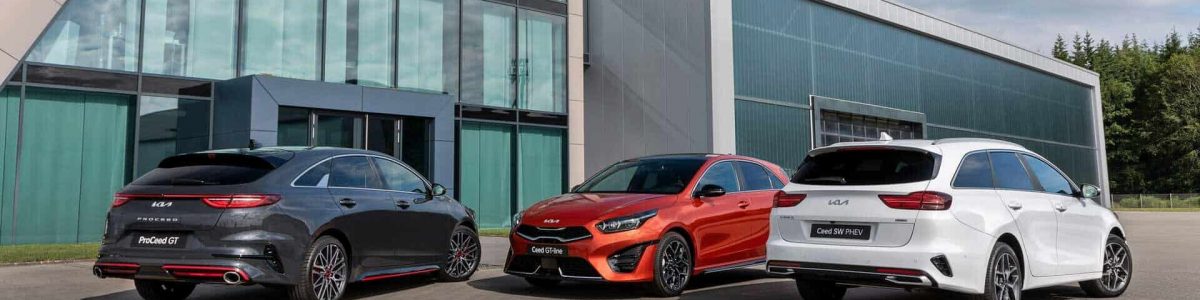 Kia Ceed conta com um novo rosto para 2022