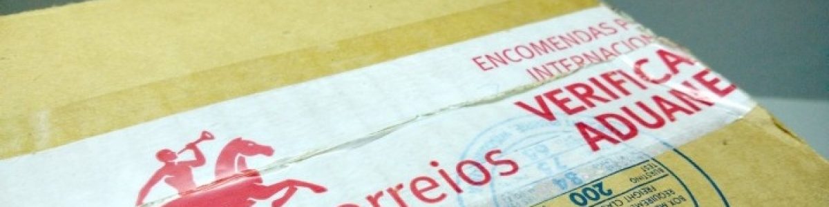 Há milhares de encomendas retidas na alfândega! O que se passa?