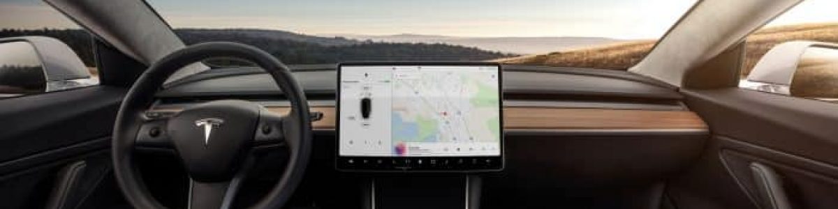 Direção totalmente autônoma da Tesla criticada pela presidente do NTSB