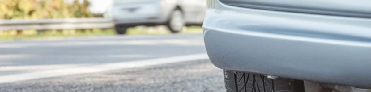 Condutores têm de mudar de via se qualquer motorista estiver parado na berma da estrada?