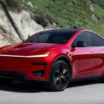 Tesla torna paga centragem na faixa nos novos Model 3/Y,