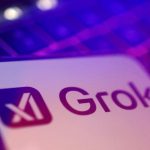 UE investiga Grok e X por deepfakes potencialmente ilegais,