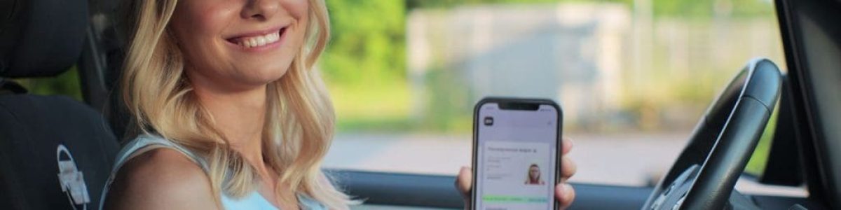 Mexer no telemóvel parado no trânsito ou num STOP dá multa?