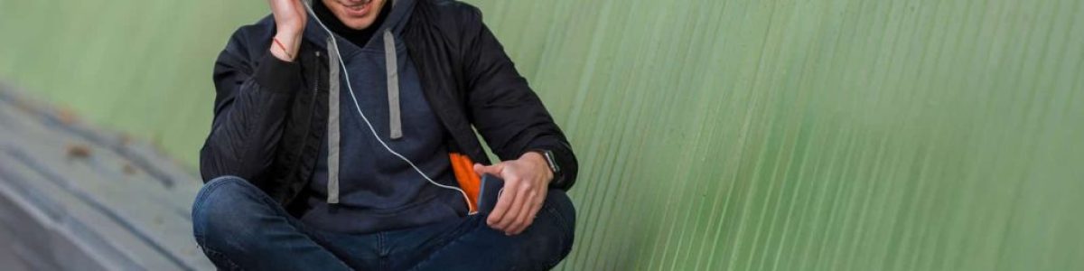 Geração das redes sociais quer voltar aos anos 2000 para ouvir música em paz