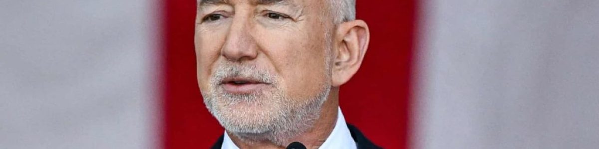 Taxar os mais ricos não ajuda os mais pobres. Então, Jeff Bezos?