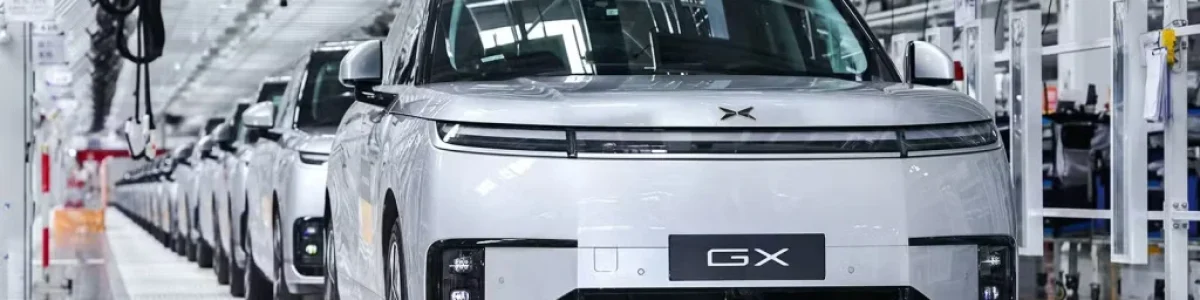 Condução autónoma: XPeng antecipa-se aos rivais e produz o seu robotáxi em massa